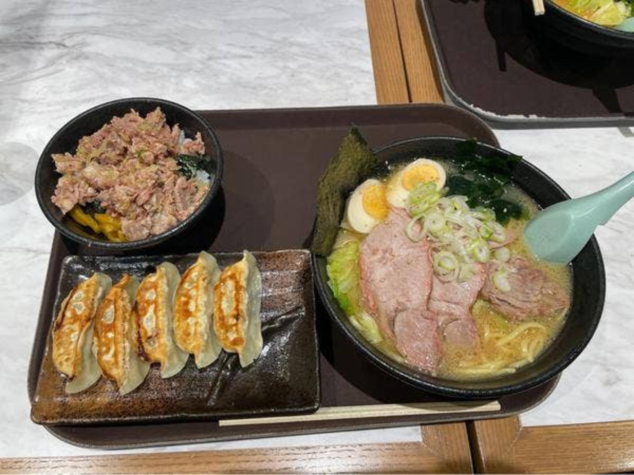 クチコミ : さつまっこ マチノマ大森店 - 大田区大森西/ラーメン店 | Yahoo!マップ