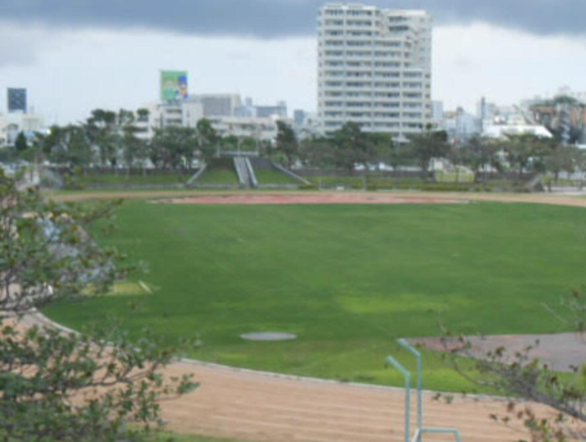 奥武山総合運動公園補助競技場の代表写真9