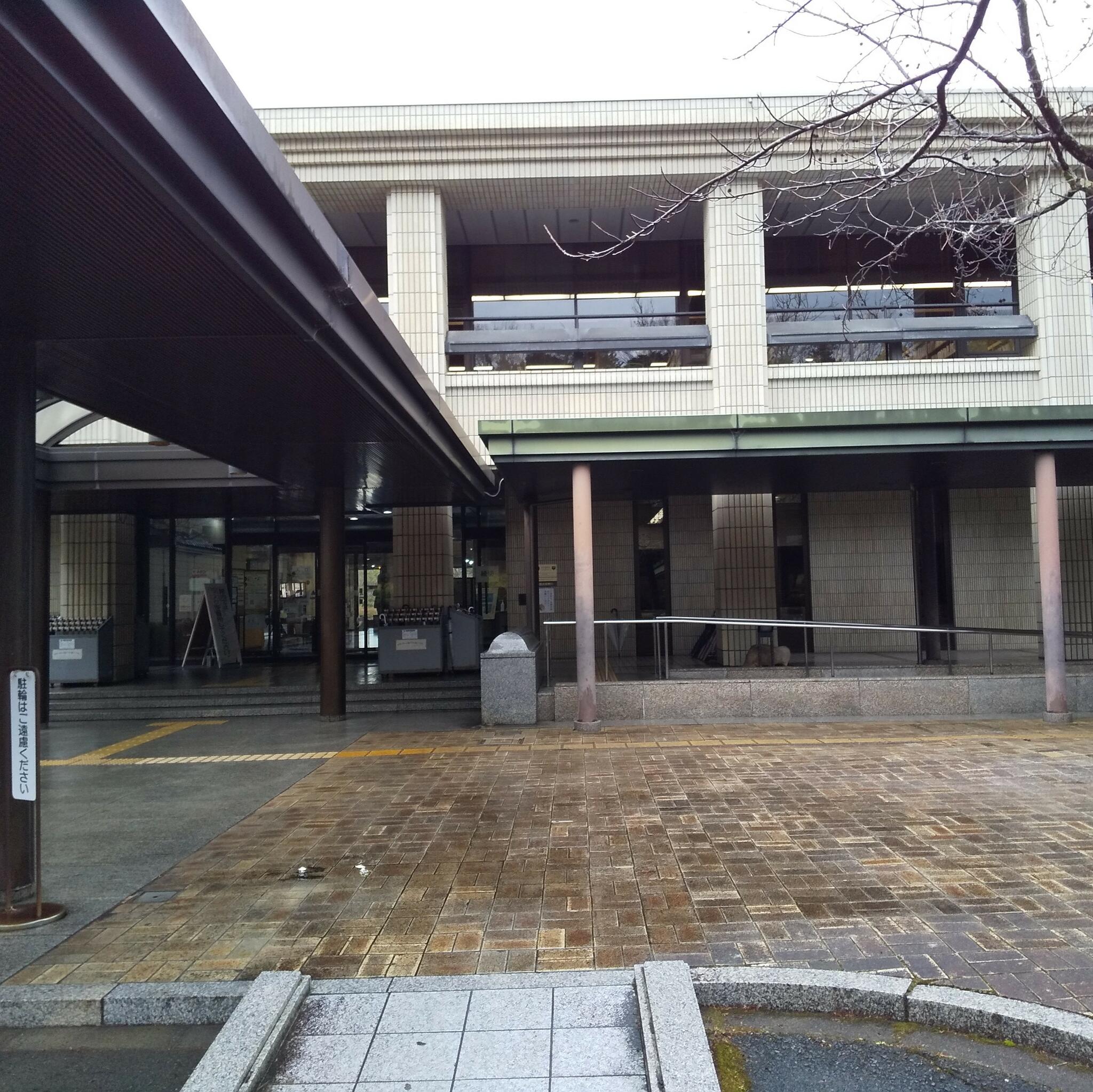 滋賀県立図書館の代表写真8