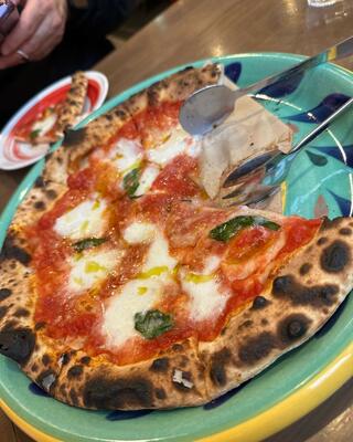 肉と石窯ピザのイタリアン ピザコゾウのクチコミ写真1