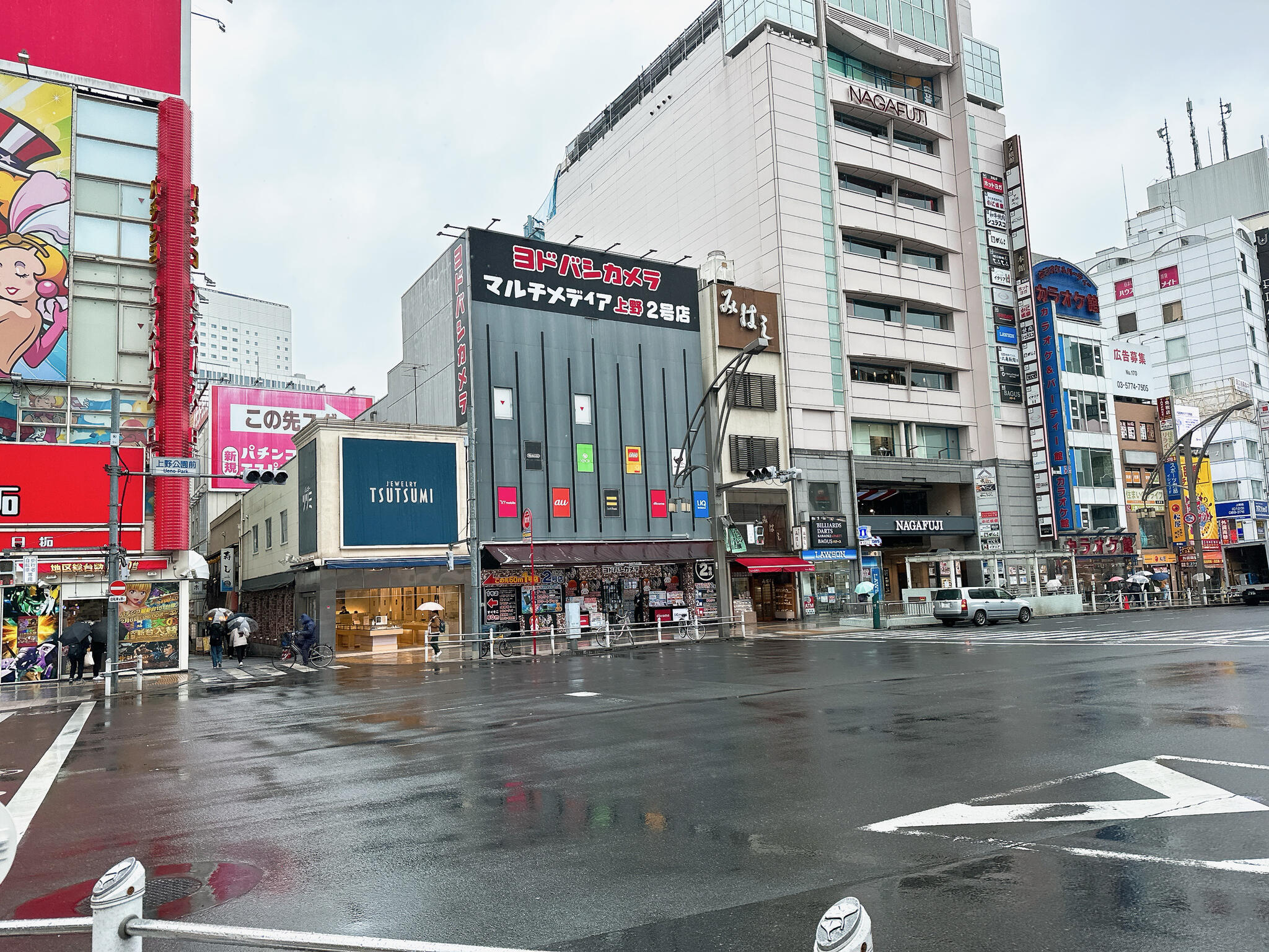 ヨドバシカメラマルチメディア上野2号店の代表写真7