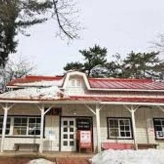 赤い屋根の喫茶店「駅舎」の写真21