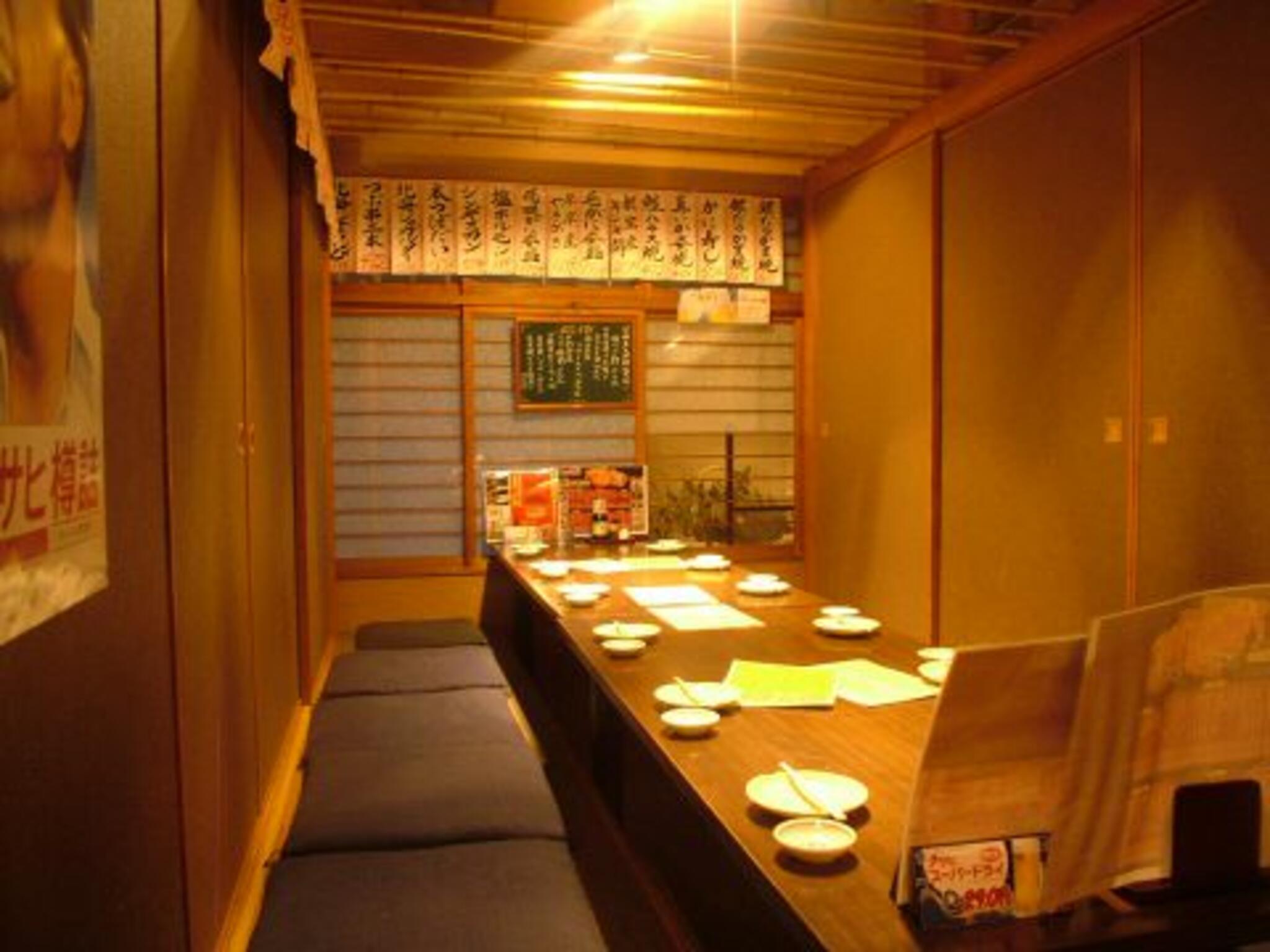 海鮮問屋ヤマイチ 根室食堂 すすきの店の代表写真2