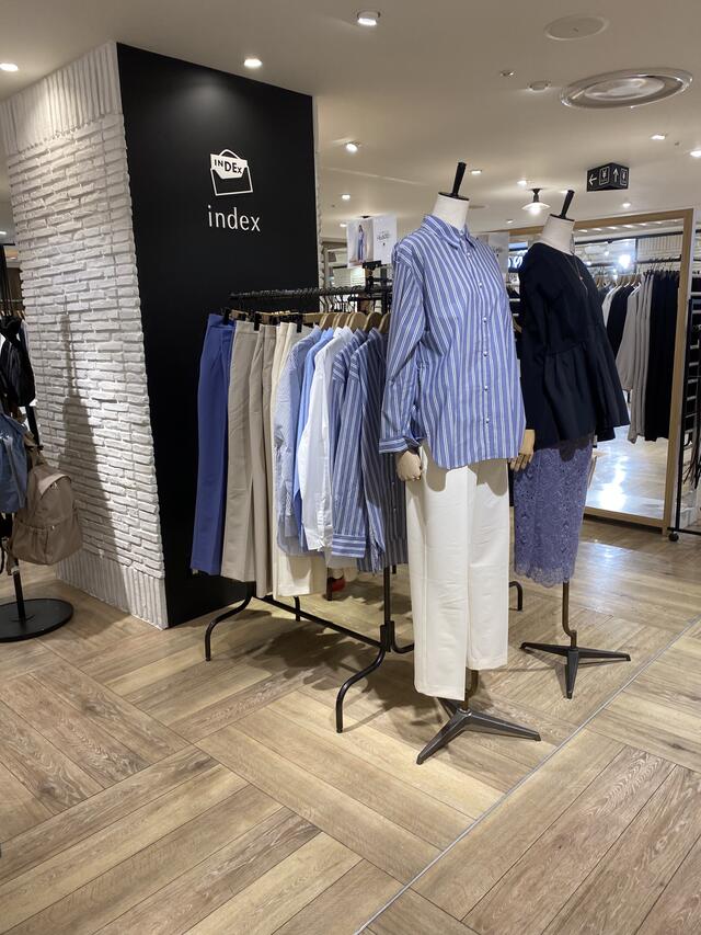 インデックス 服 コレクション 新宿