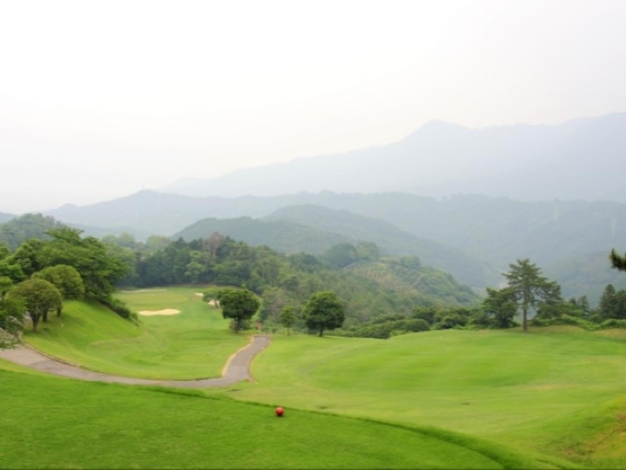 松山国際ゴルフ倶楽部の代表写真4