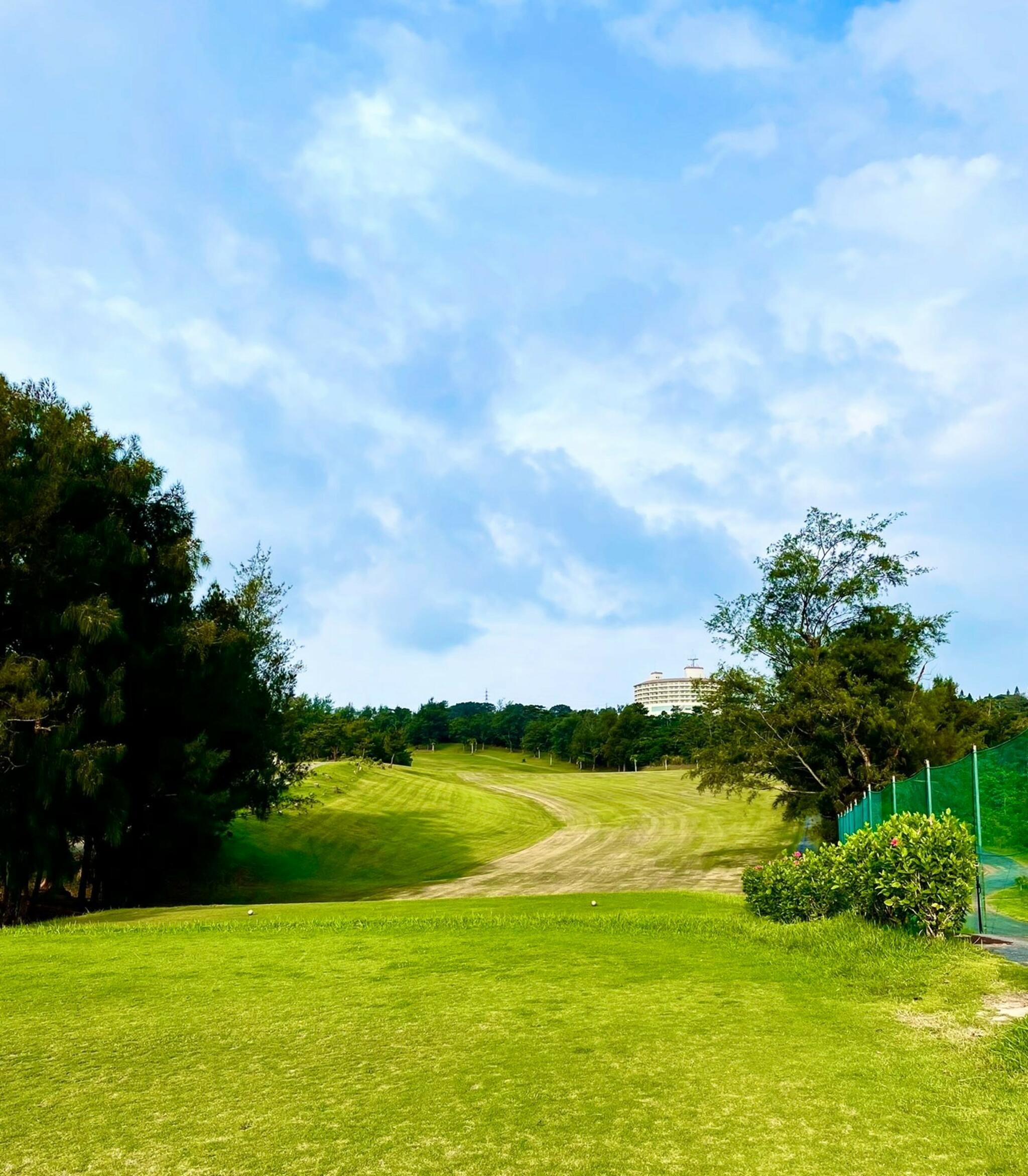 沖縄ロイヤルゴルフクラブの代表写真1