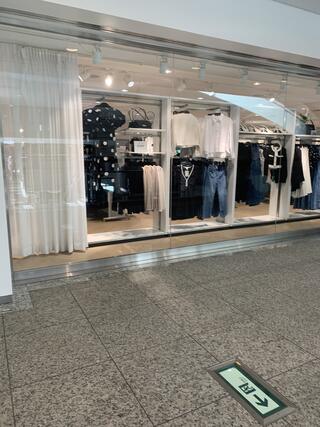 H&M ランドマークプラザ横浜店のクチコミ写真2