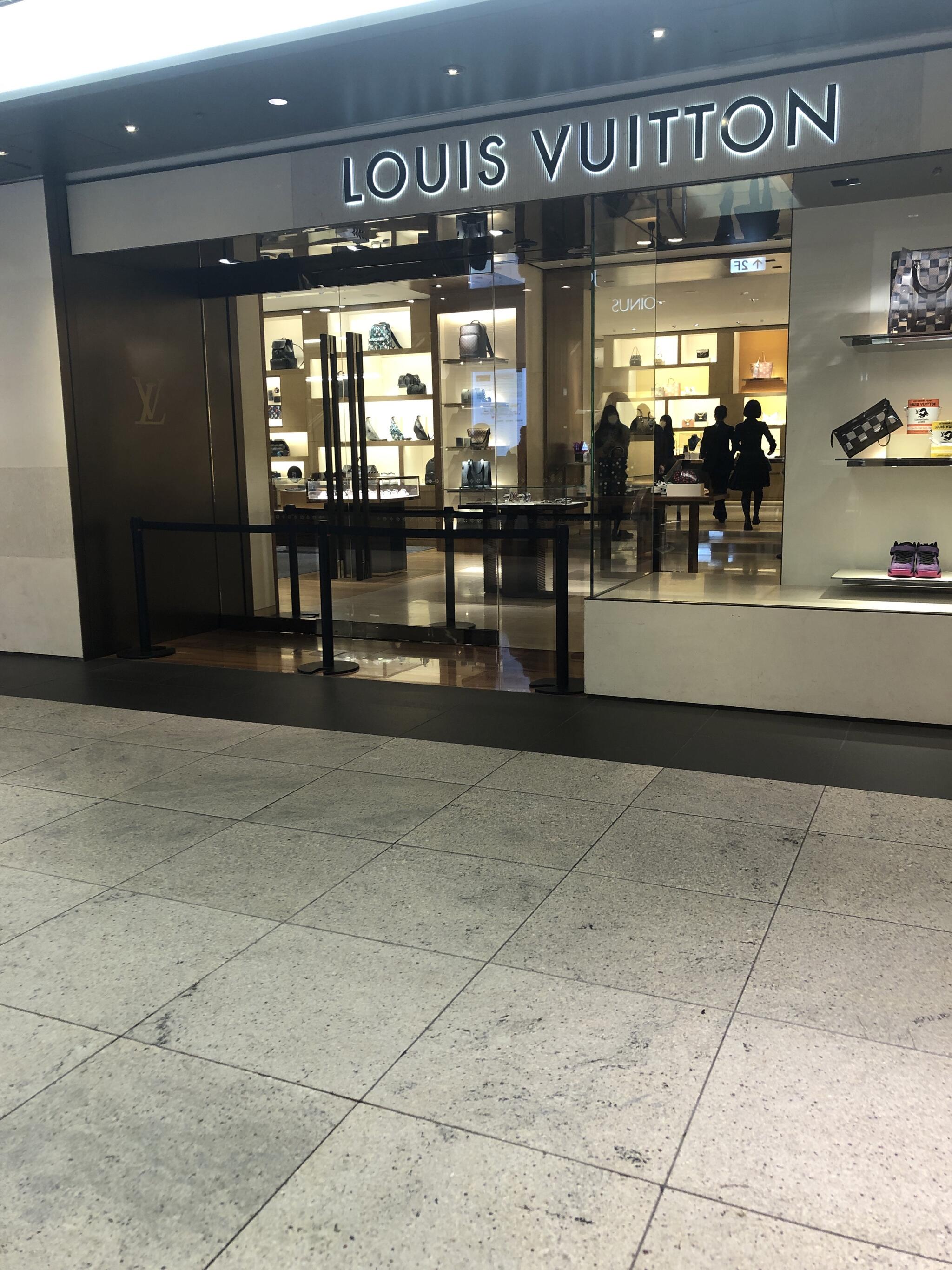 LOUIS VUITTON 横浜髙島屋店 - 横浜市西区南幸/ハイブランド | Yahoo 