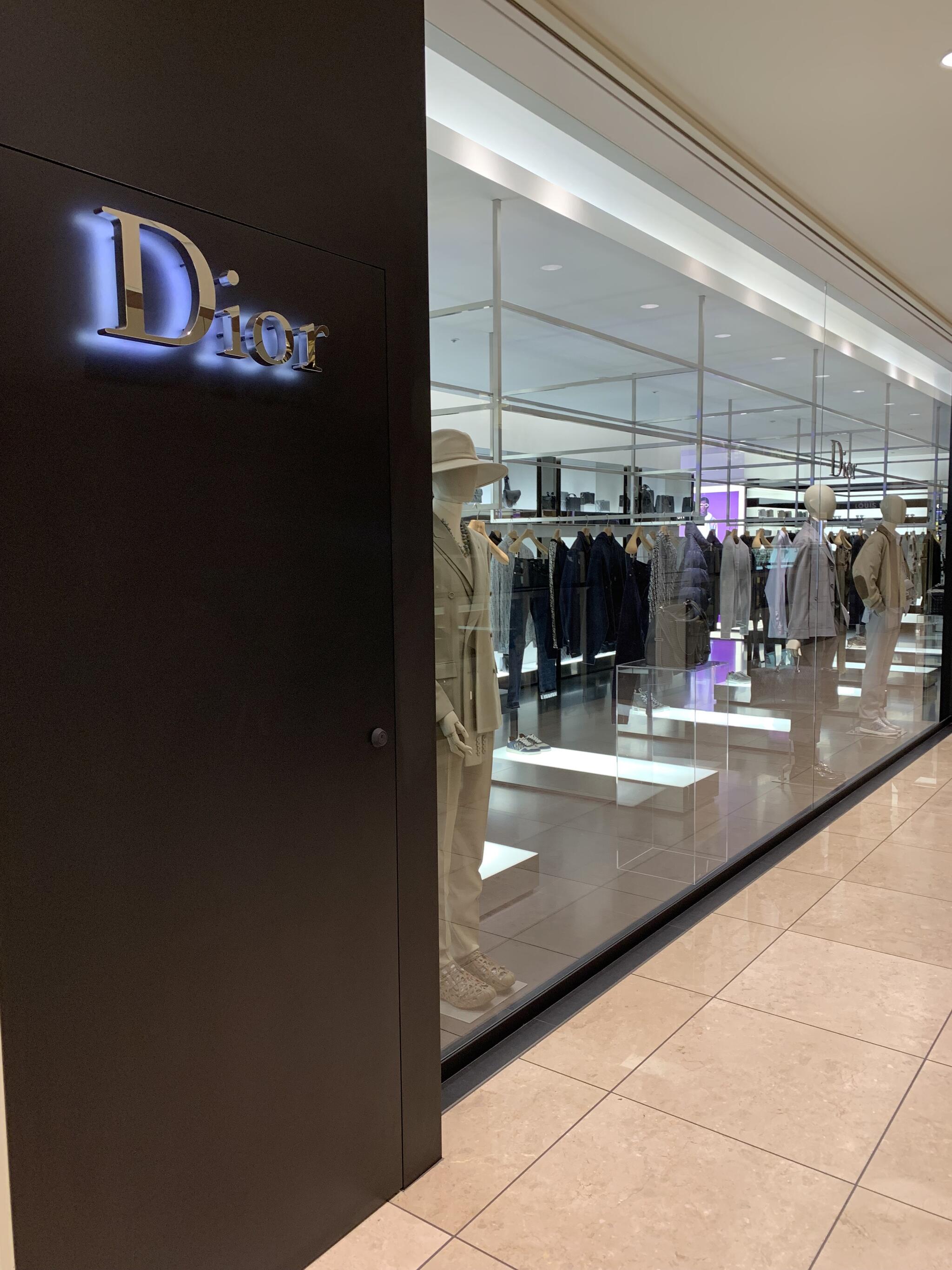 クチコミ : DIOR ディオール名古屋 - 名古屋市中村区名駅/ハイブランド | Yahoo!マップ