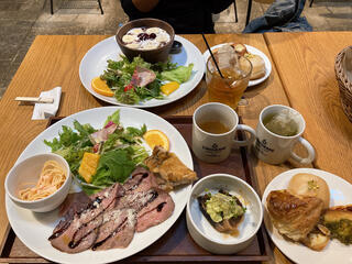 神戸 モザイク リンシエメ【L’INSIEME -CAFE&BREAD-】のクチコミ写真1