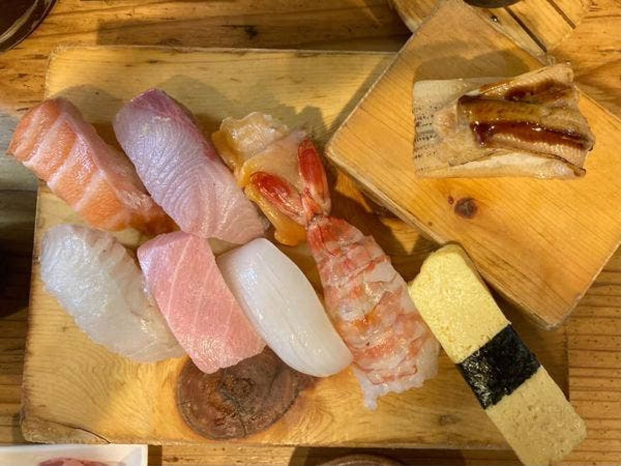 立ち食い寿司 魚路の代表写真9