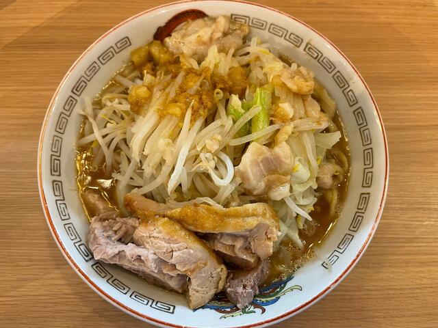 ラーメン豚山 東京ラーメン横丁店 - 中央区八重洲/ラーメン店 | Yahoo!マップ