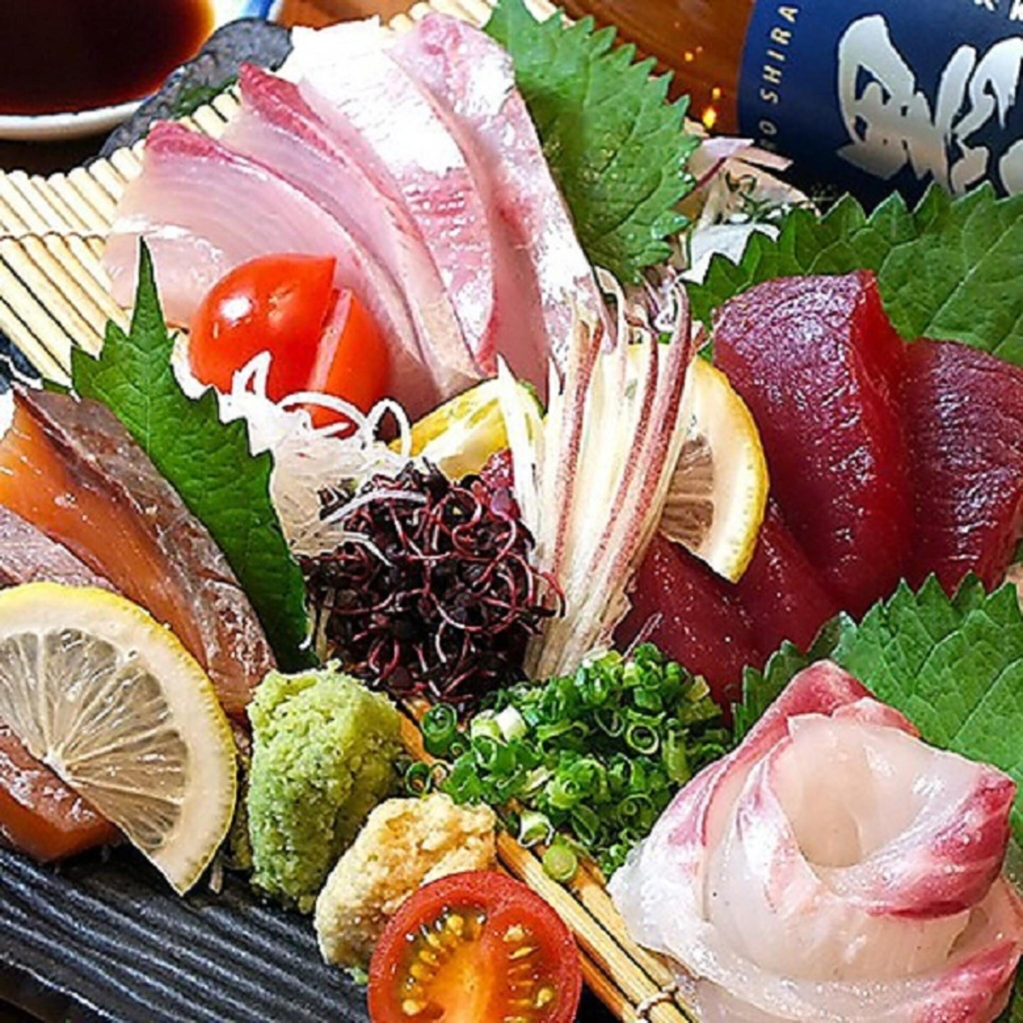 魚菜や 朝次郎 アミュプラザ鹿児島店の代表写真1