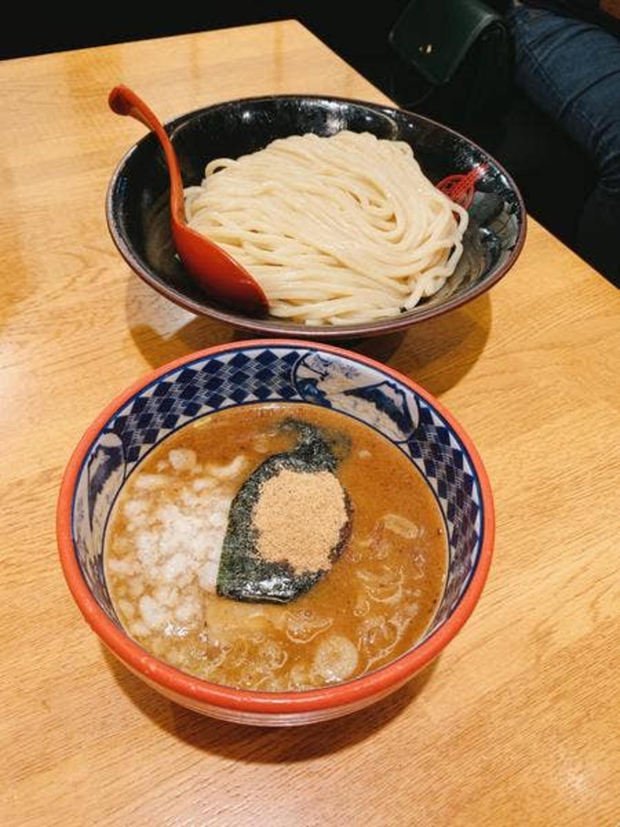三田製麺所 桜木町駅前店の代表写真9