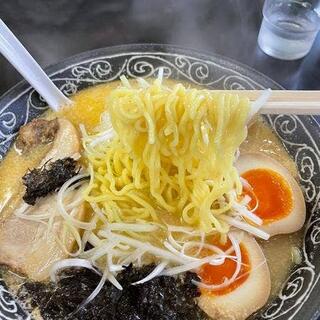 胡麻ラーメン 極の写真1