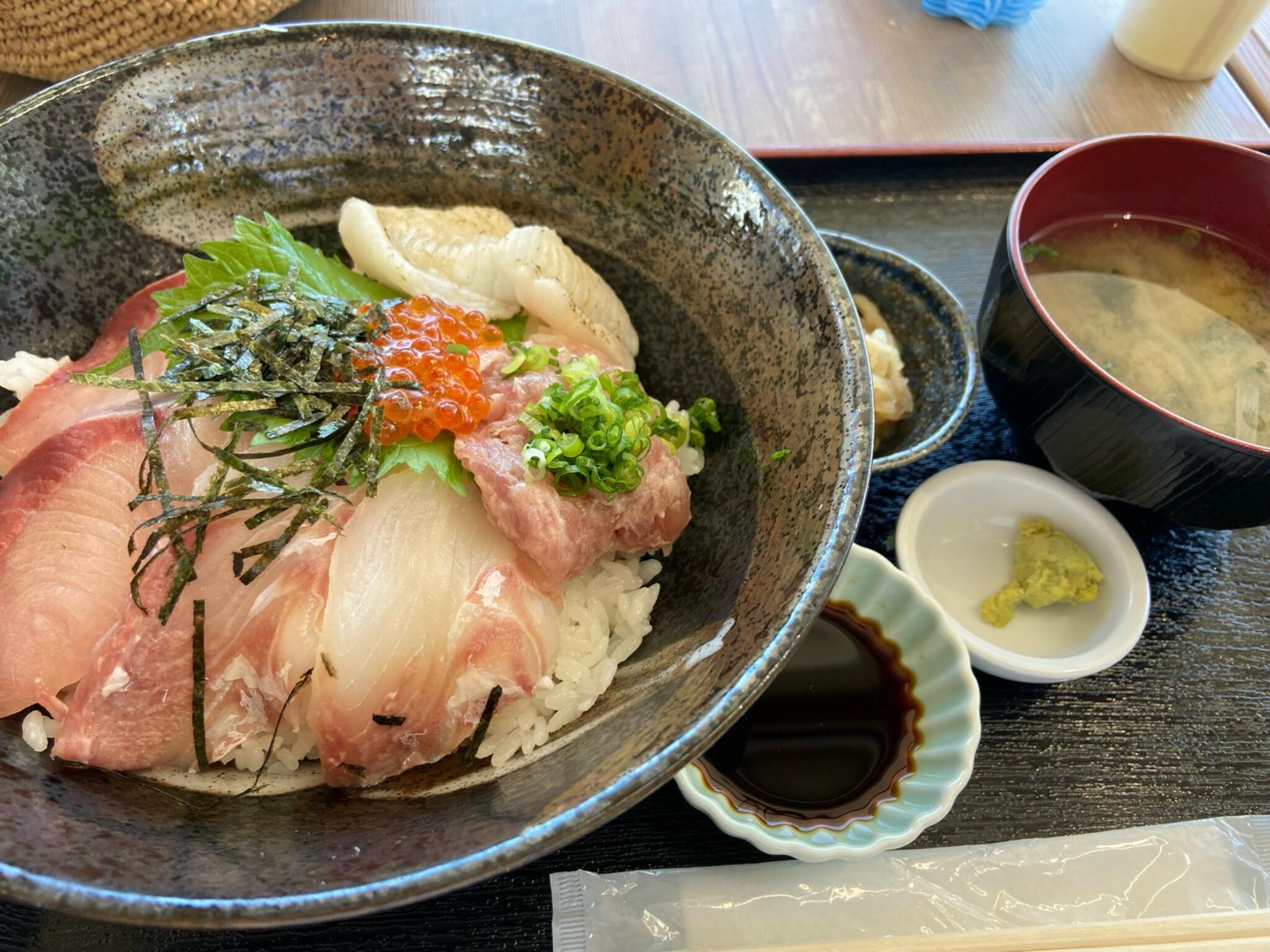 みんなのまる姫食堂 お魚市場店の代表写真4