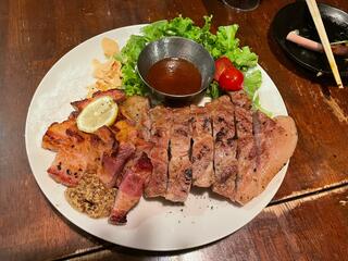 肉バルで黒毛和牛食べ放題 トリコミート 梅田のクチコミ写真1