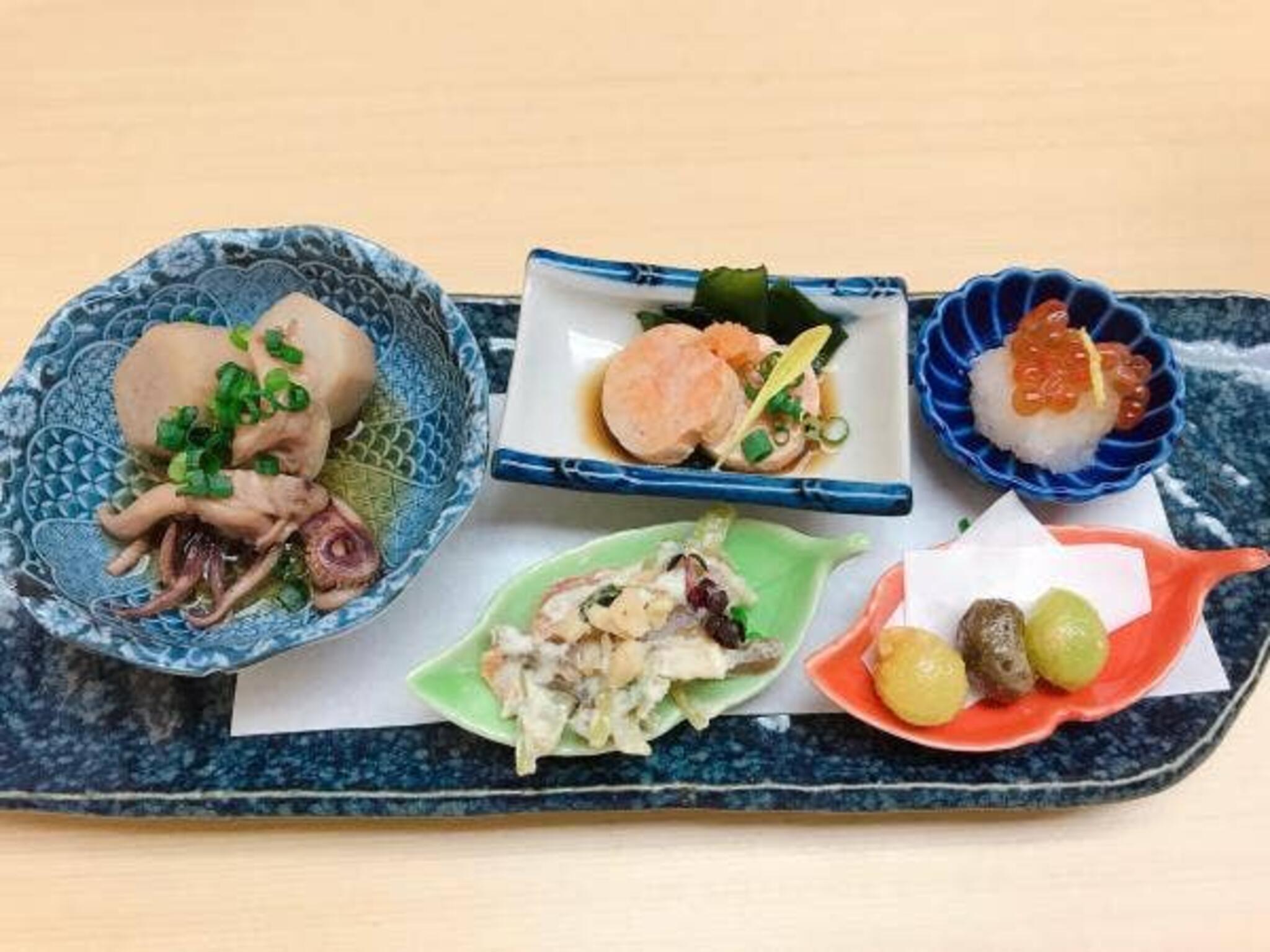 豊洲鮪仲卸直営店 鮮菜魚 早瀬の代表写真4