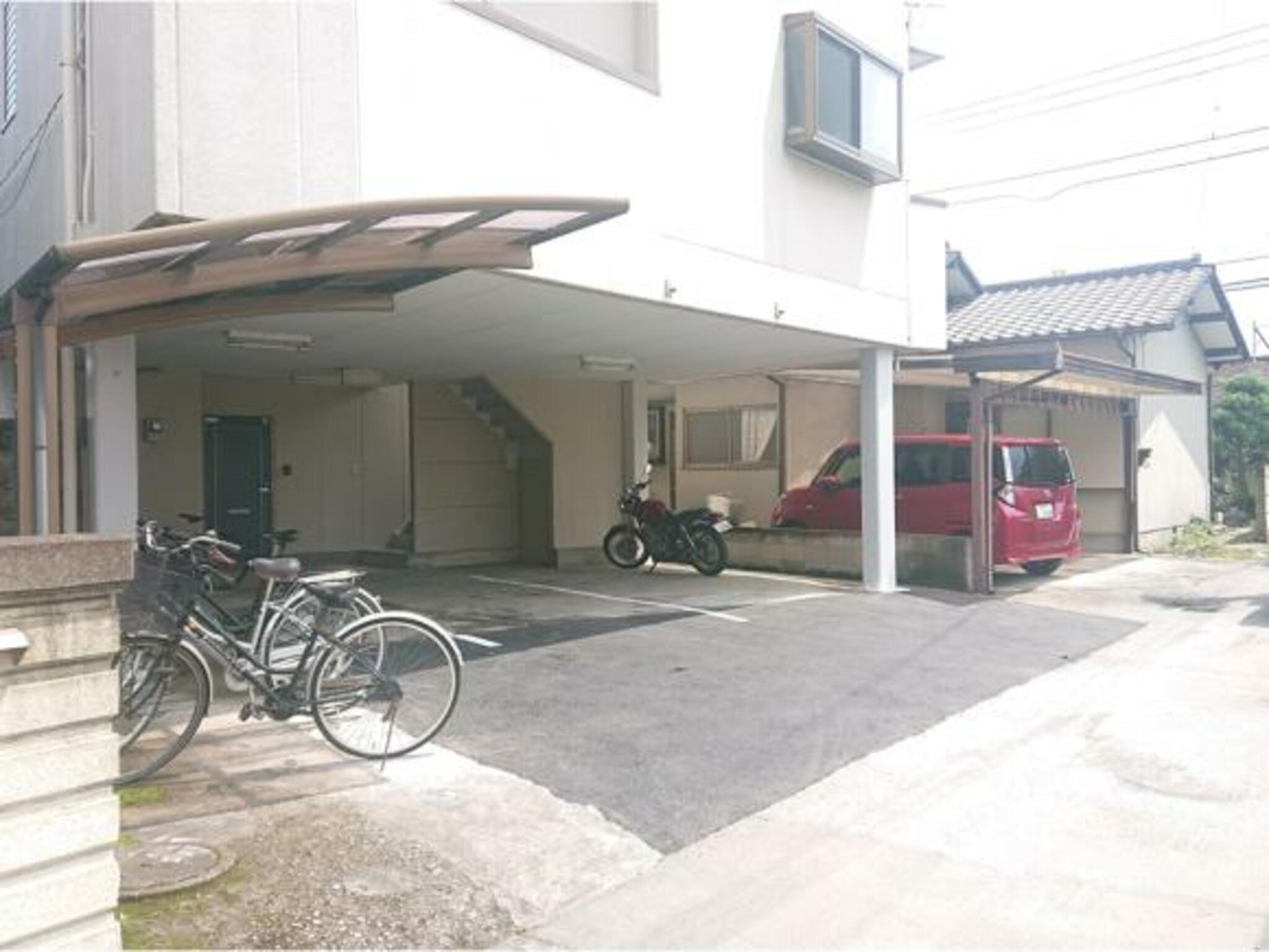 タイムズのB 鮎澤2駐車場の代表写真1