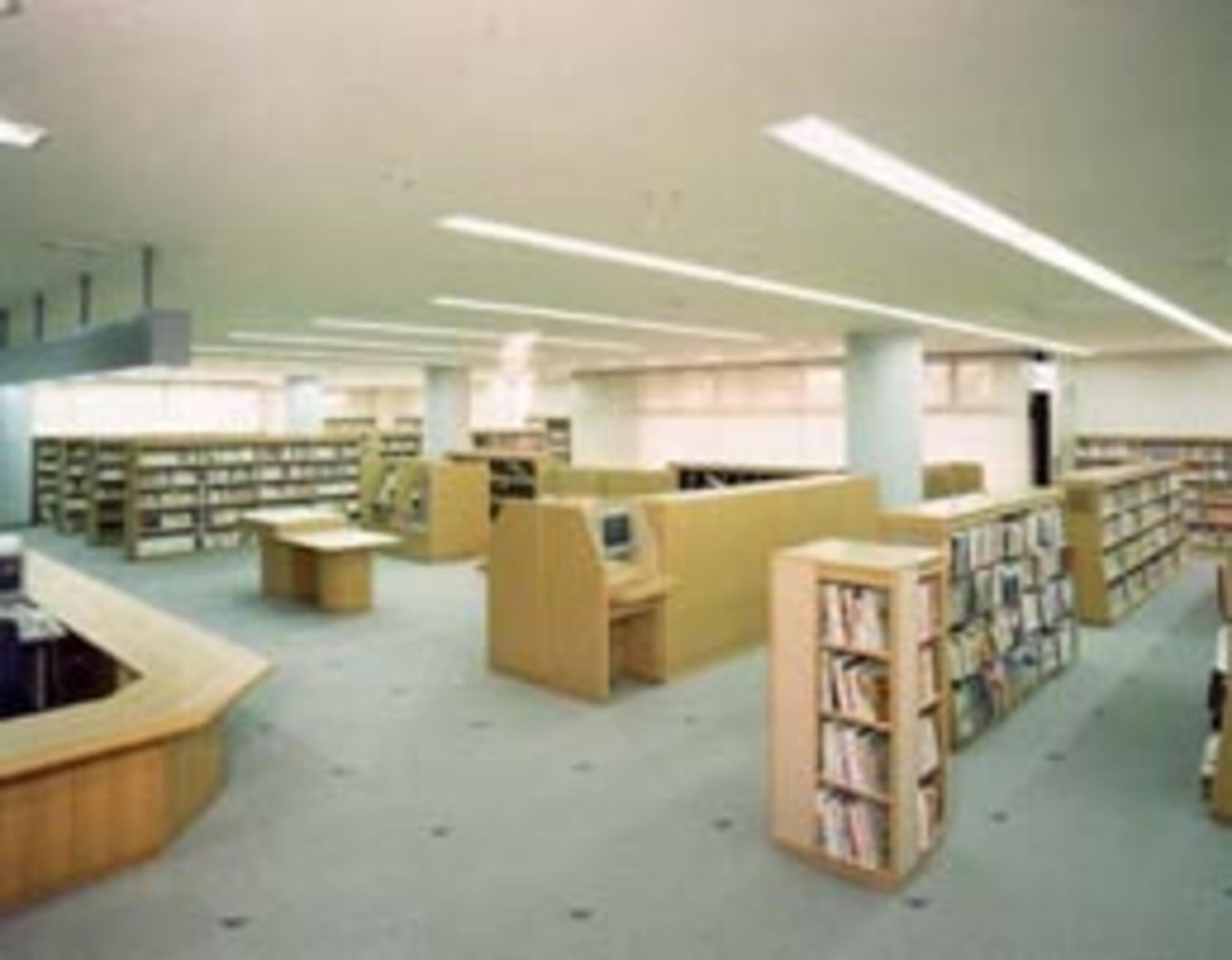 伊丹市立図書館 南分館の代表写真2