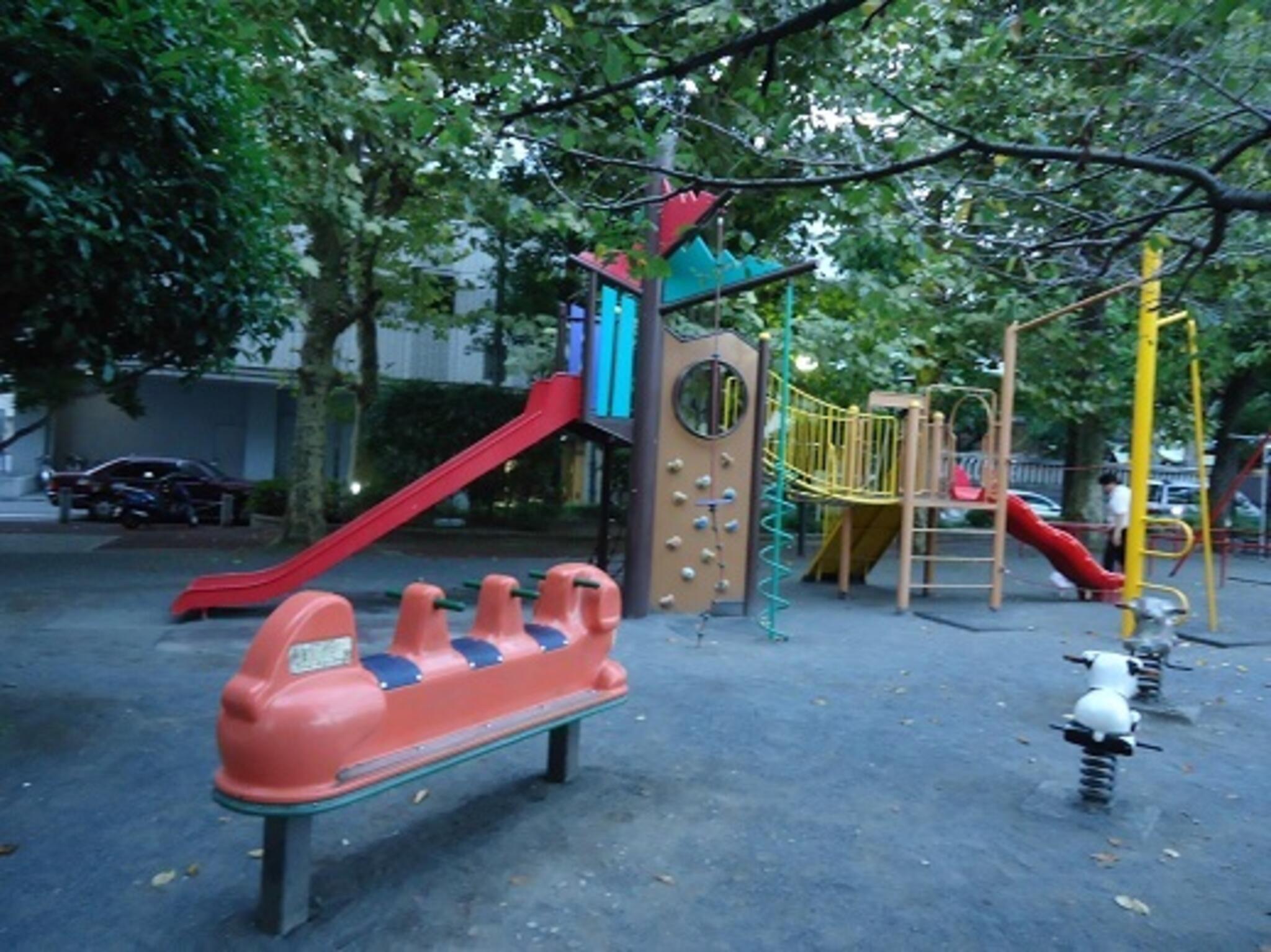 鉄砲洲児童公園の代表写真2