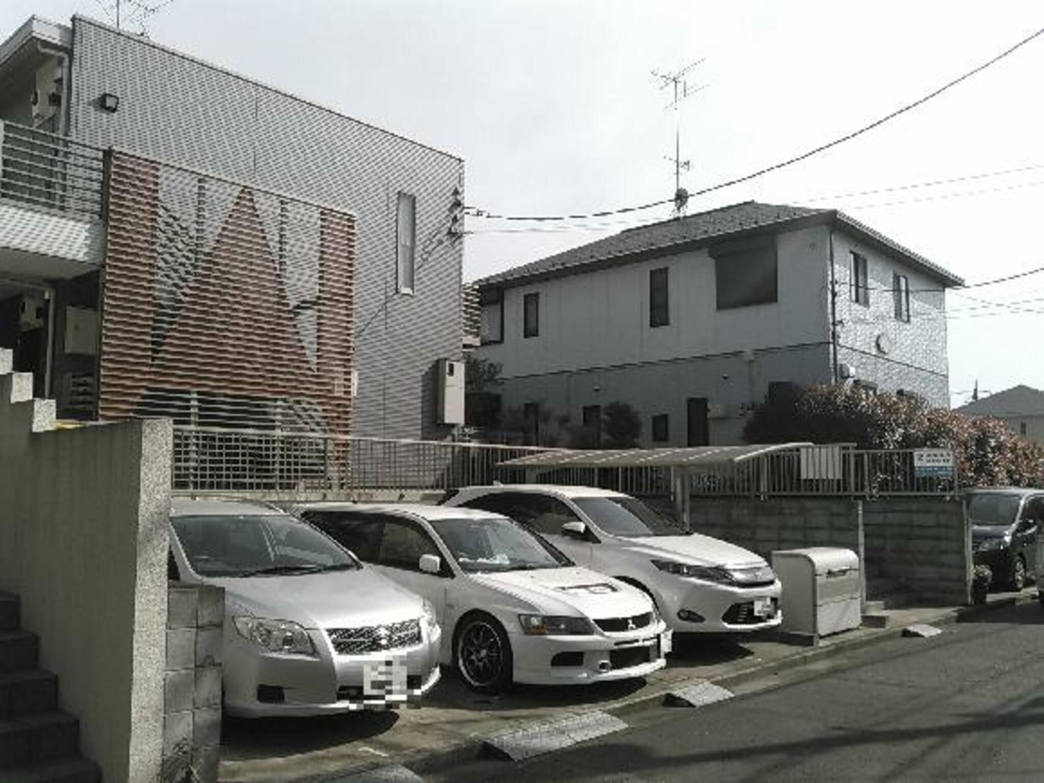 タイムズのB エオロ北山田駐車場の代表写真1