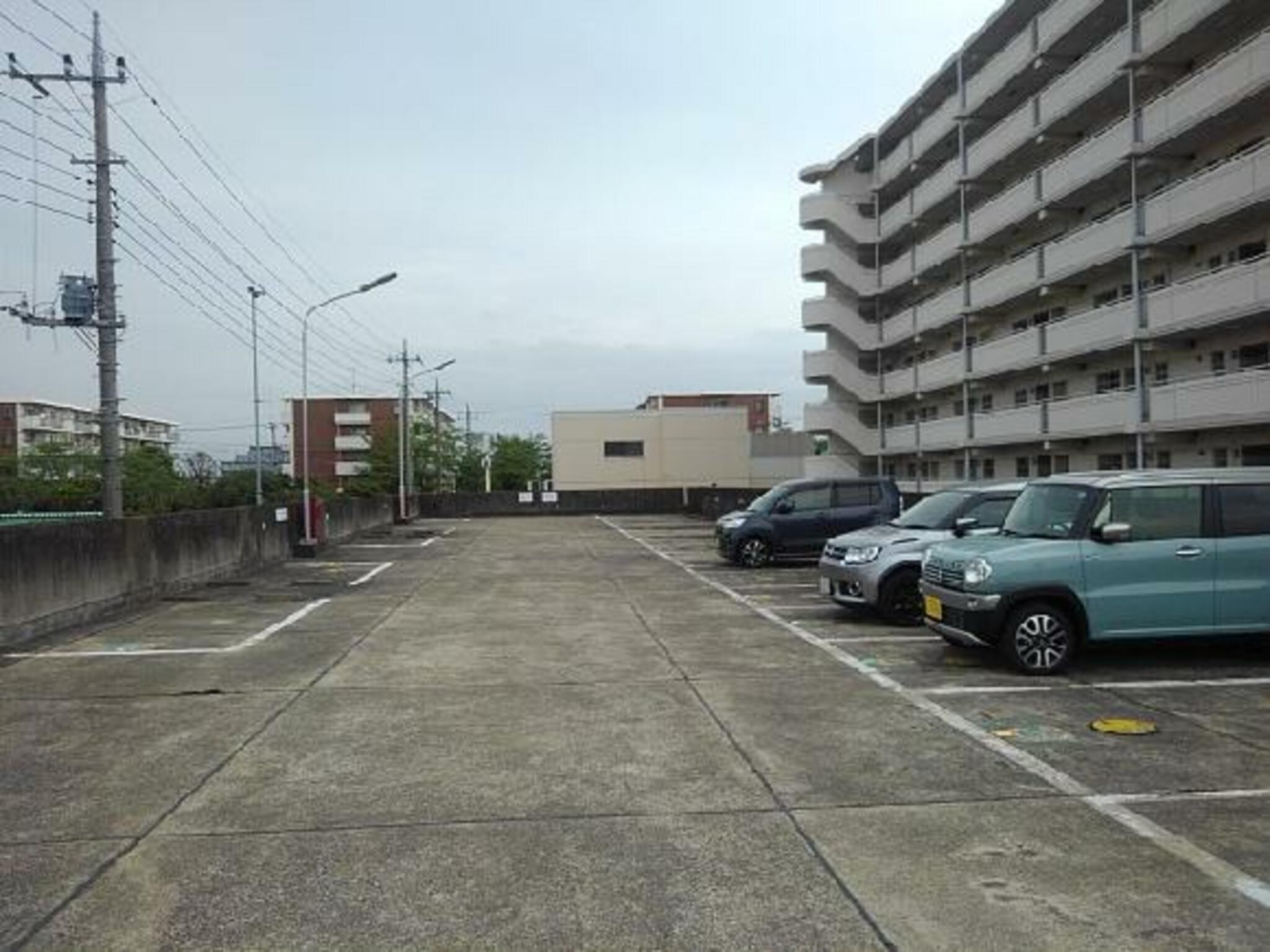 タイムズのB 三郷早稲田パークハイツ第二駐車場の代表写真2