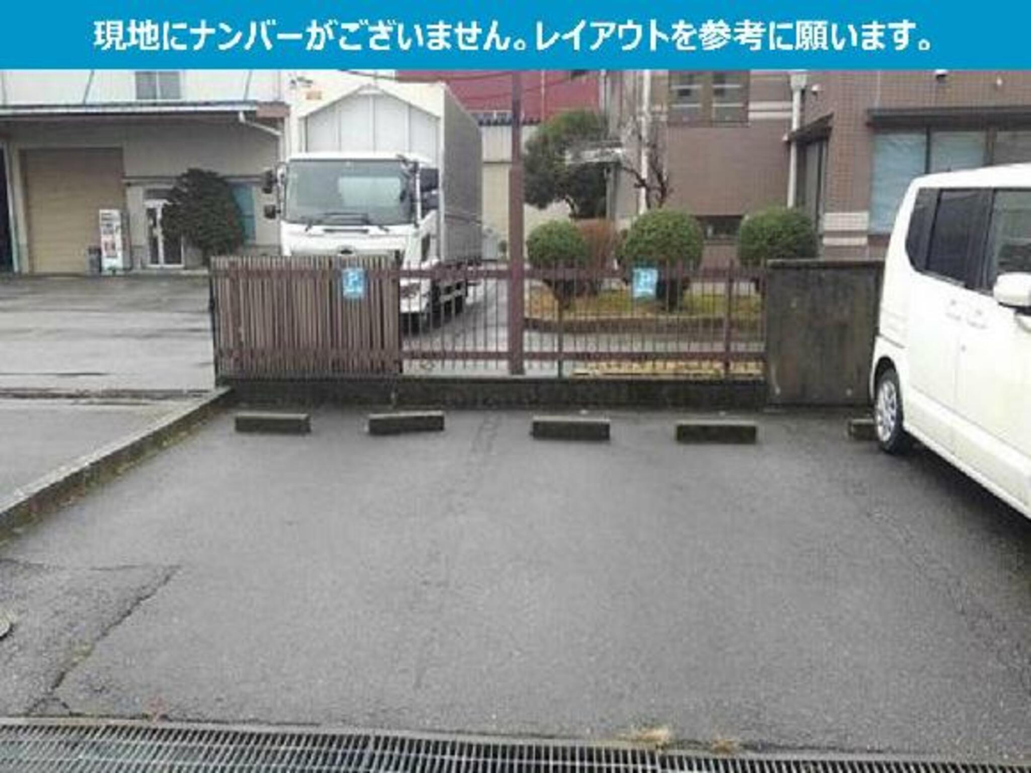タイムズのB 富山向新庄町駐車場の代表写真1
