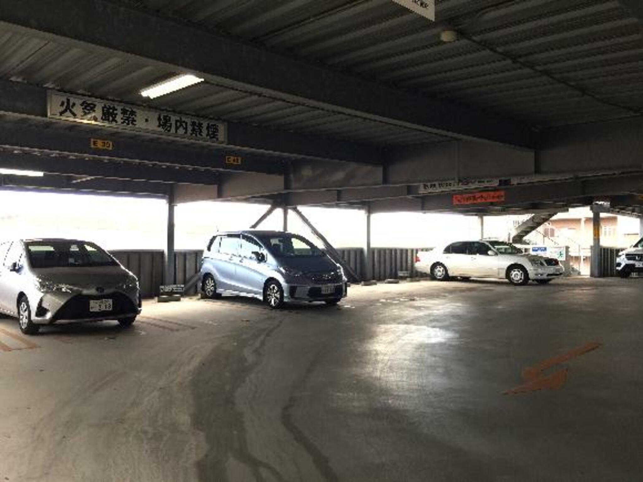 タイムズのB UR都市機構パークハイツ荒子団地駐車場の代表写真2