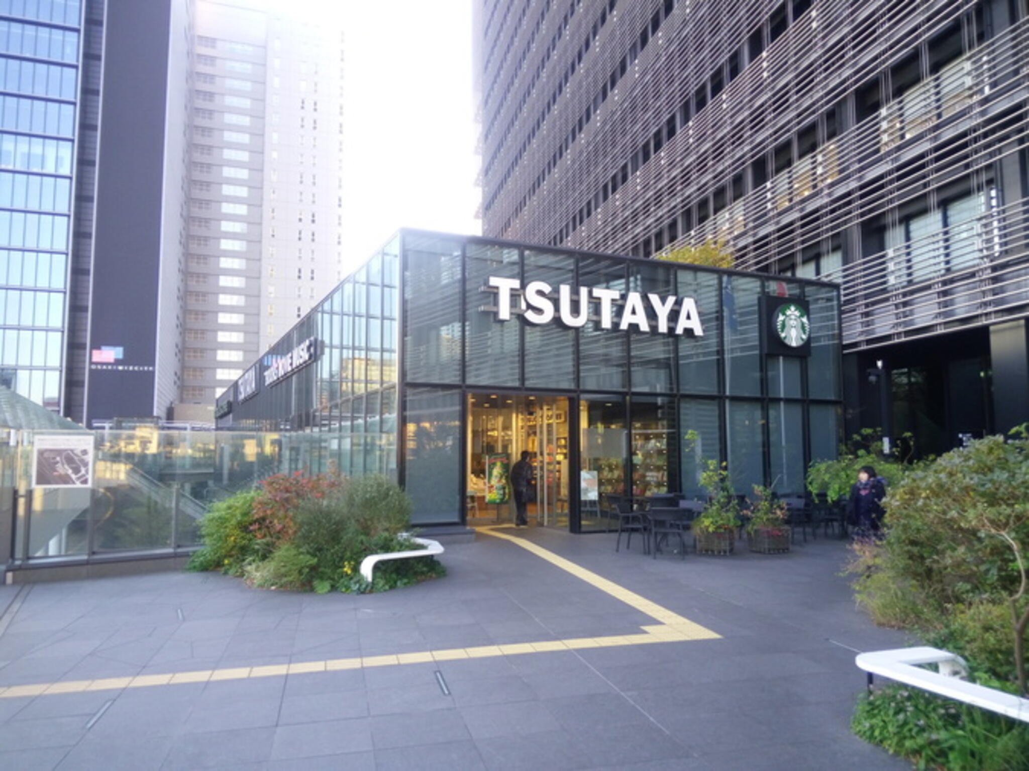 TSUTAYA大崎駅前店の代表写真1