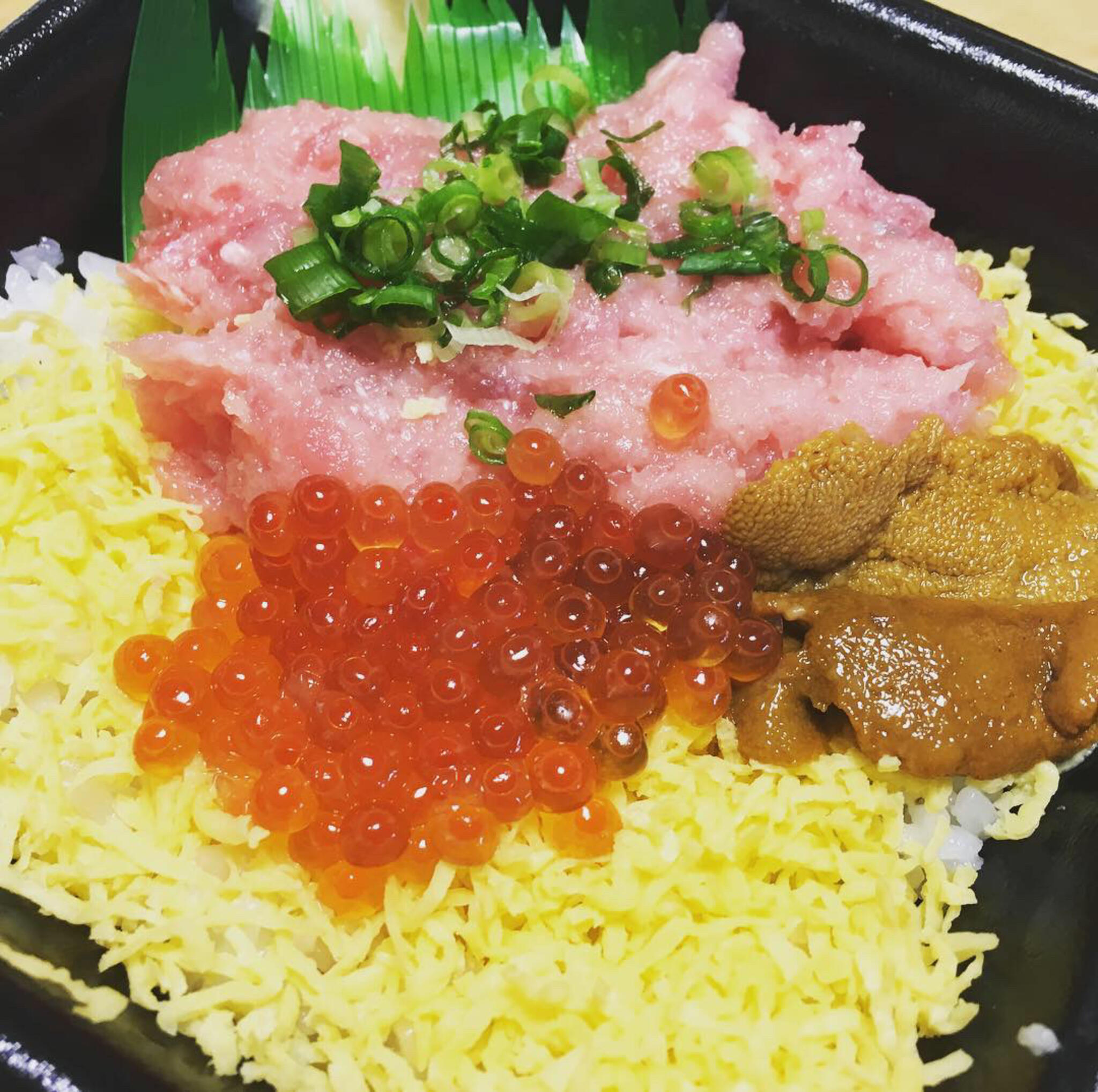 丼丸 四国1号店『しーふーどん』葛島店の代表写真6