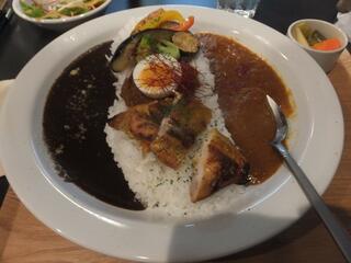 Spicy Motel CURRY&GRILLのクチコミ写真2