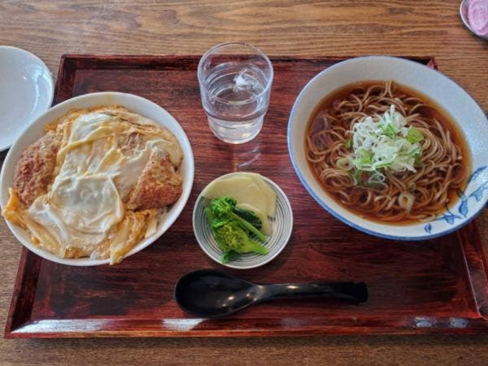 SANGA Soba&Coffee STANDの代表写真4