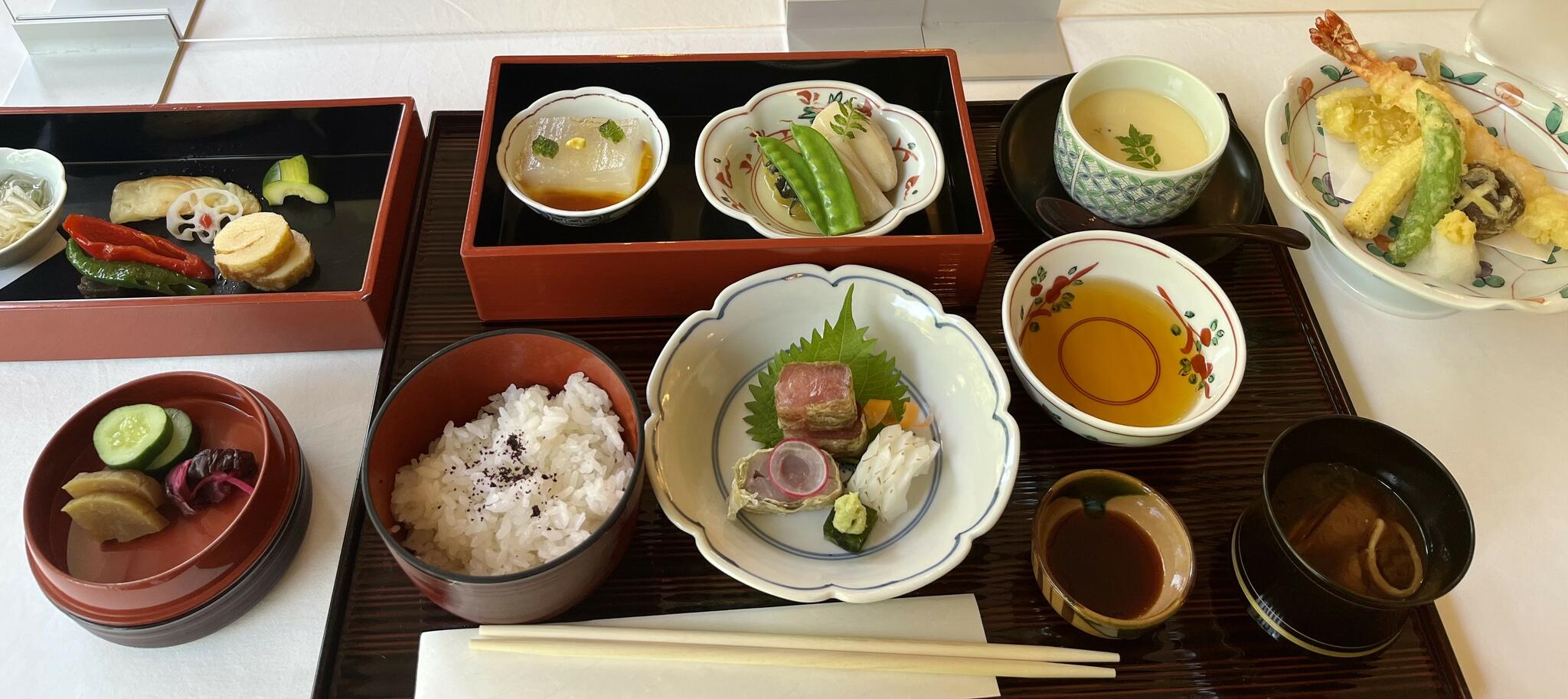 八王子日本閣 レストラン フローラの代表写真1