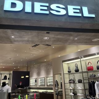 クチコミ : DIESEL ACC STORE 阪急西宮ガーデンズ - 西宮市高松町/衣料品店 | Yahoo!マップ