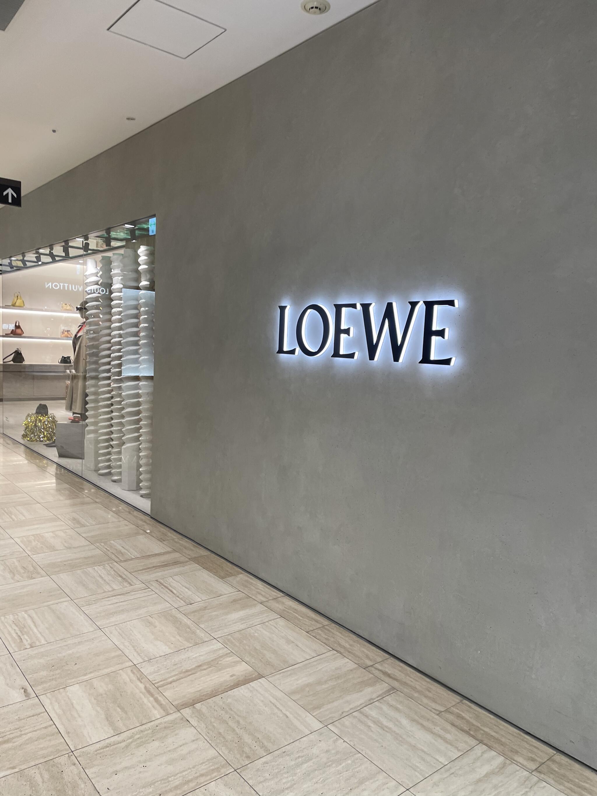 Loewe takashimaya 2025