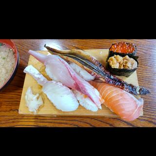 力寿司の写真1