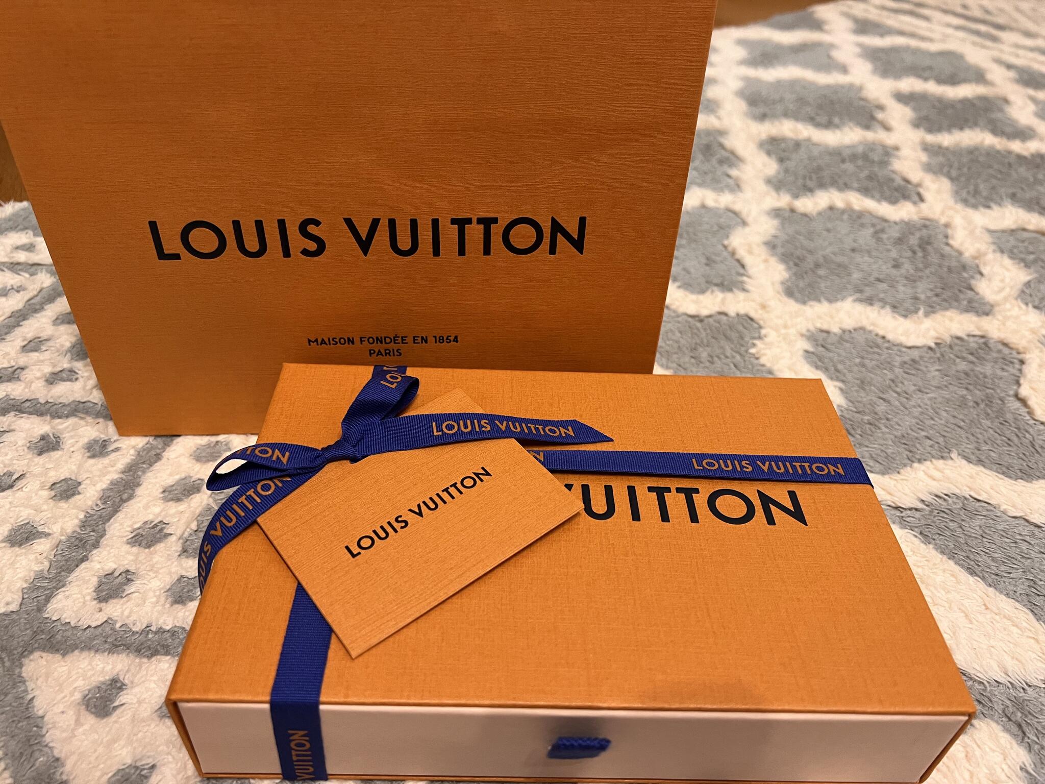 クチコミ : LOUIS VUITTON 丸井今井札幌店 - 札幌市中央区南一条西