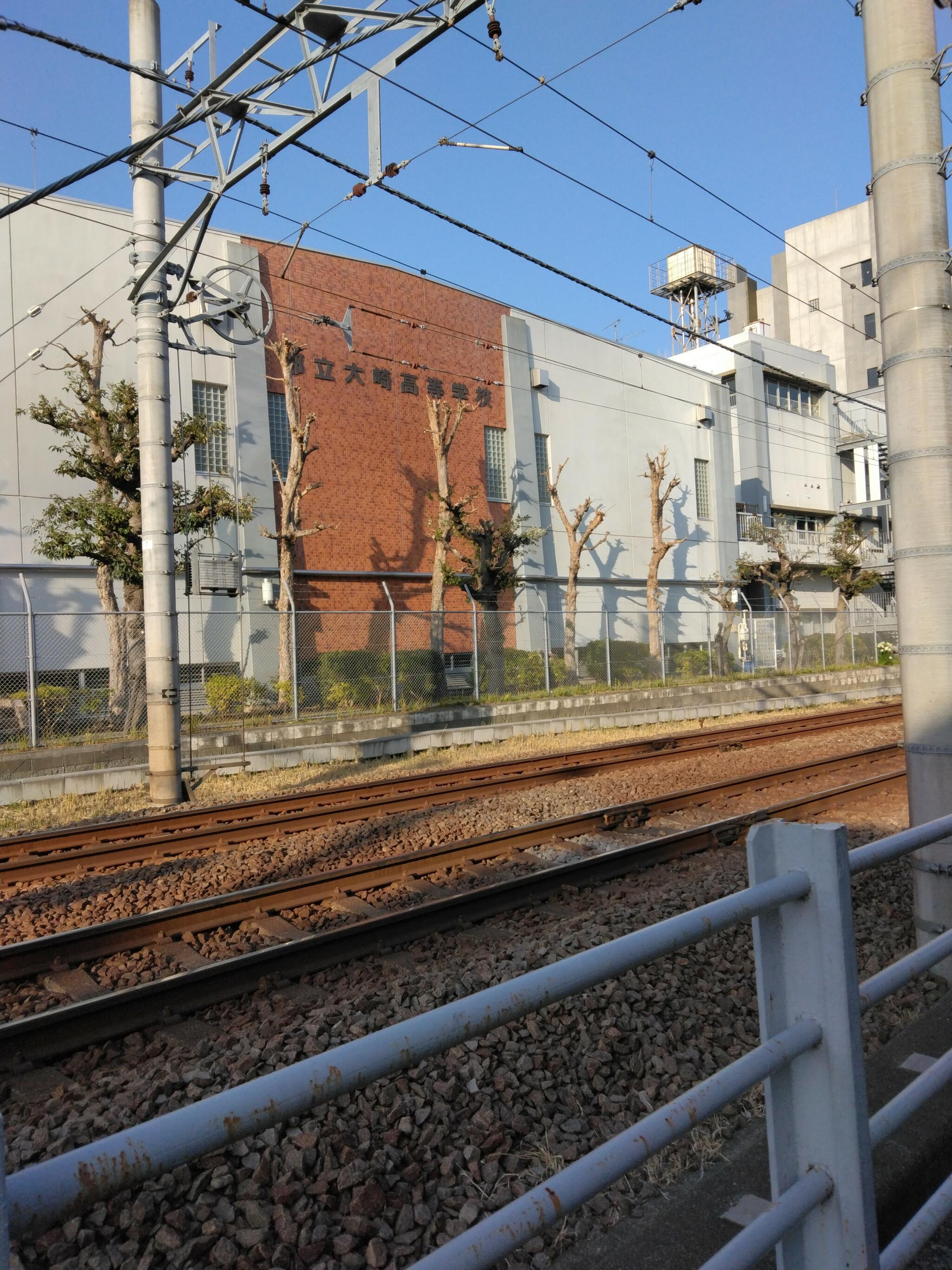 東京都立大崎高等学校の代表写真1