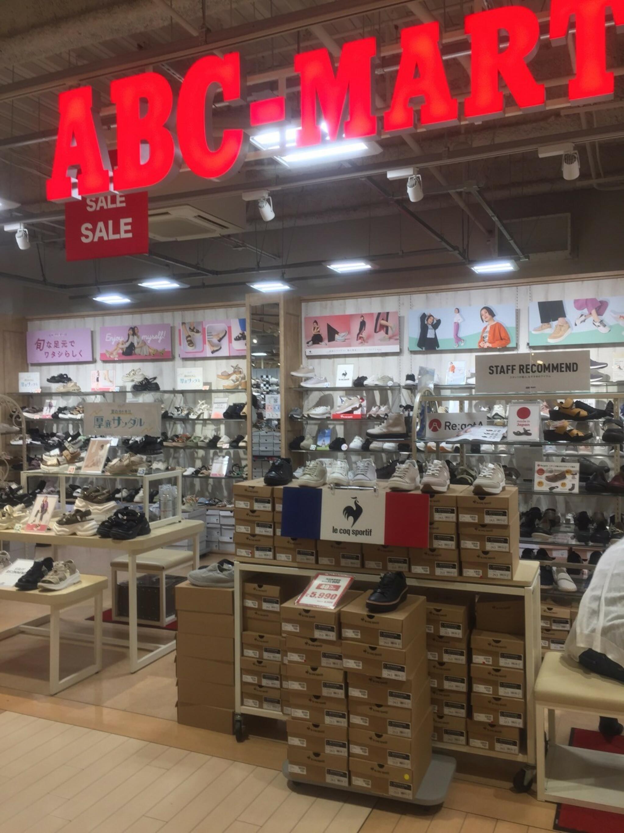 ABCマート 新百合ヶ丘エルミロード店の代表写真6