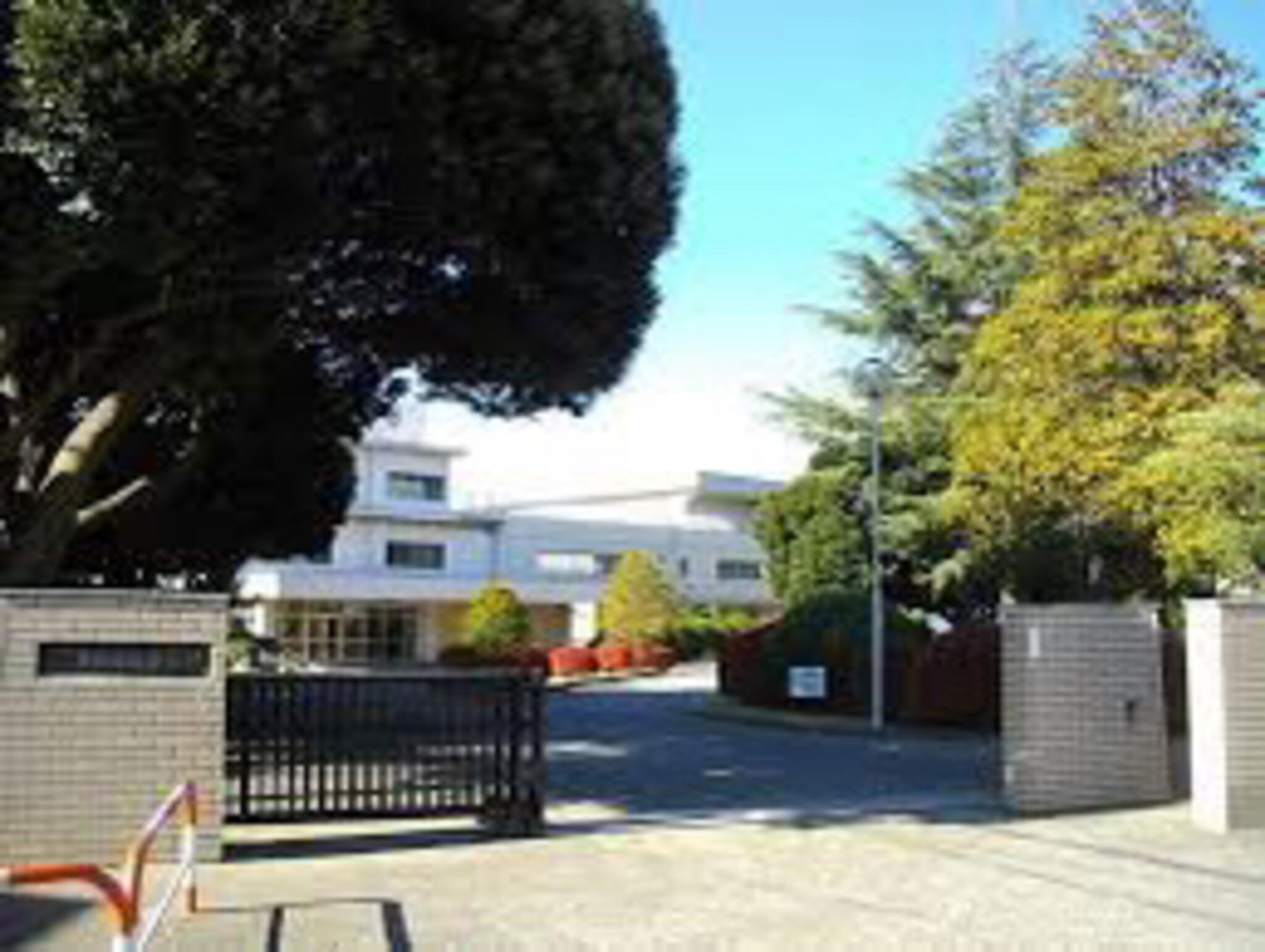千葉県立薬園台高等学校の代表写真4