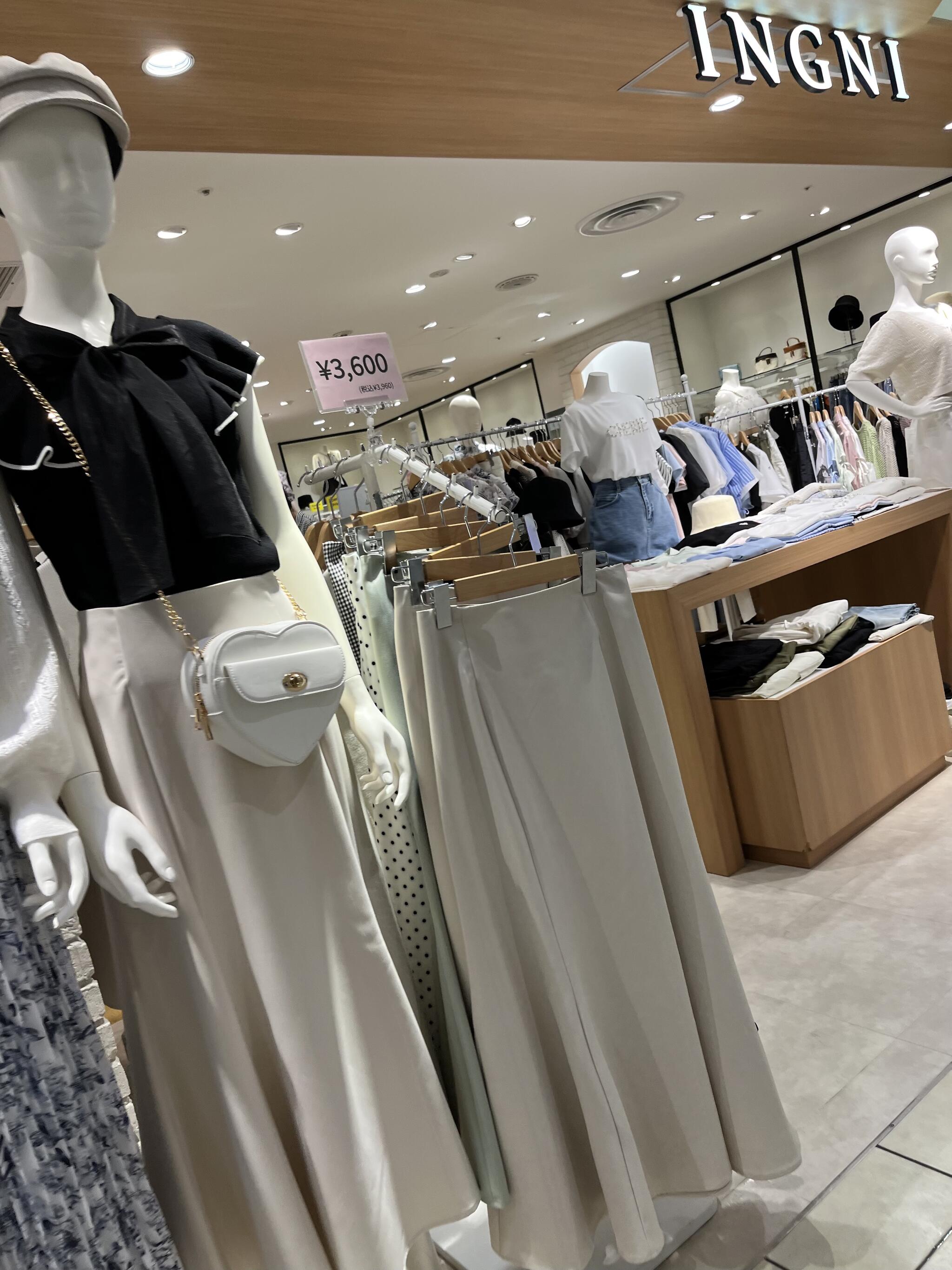 立川 ルミネ 服 コレクション 安い