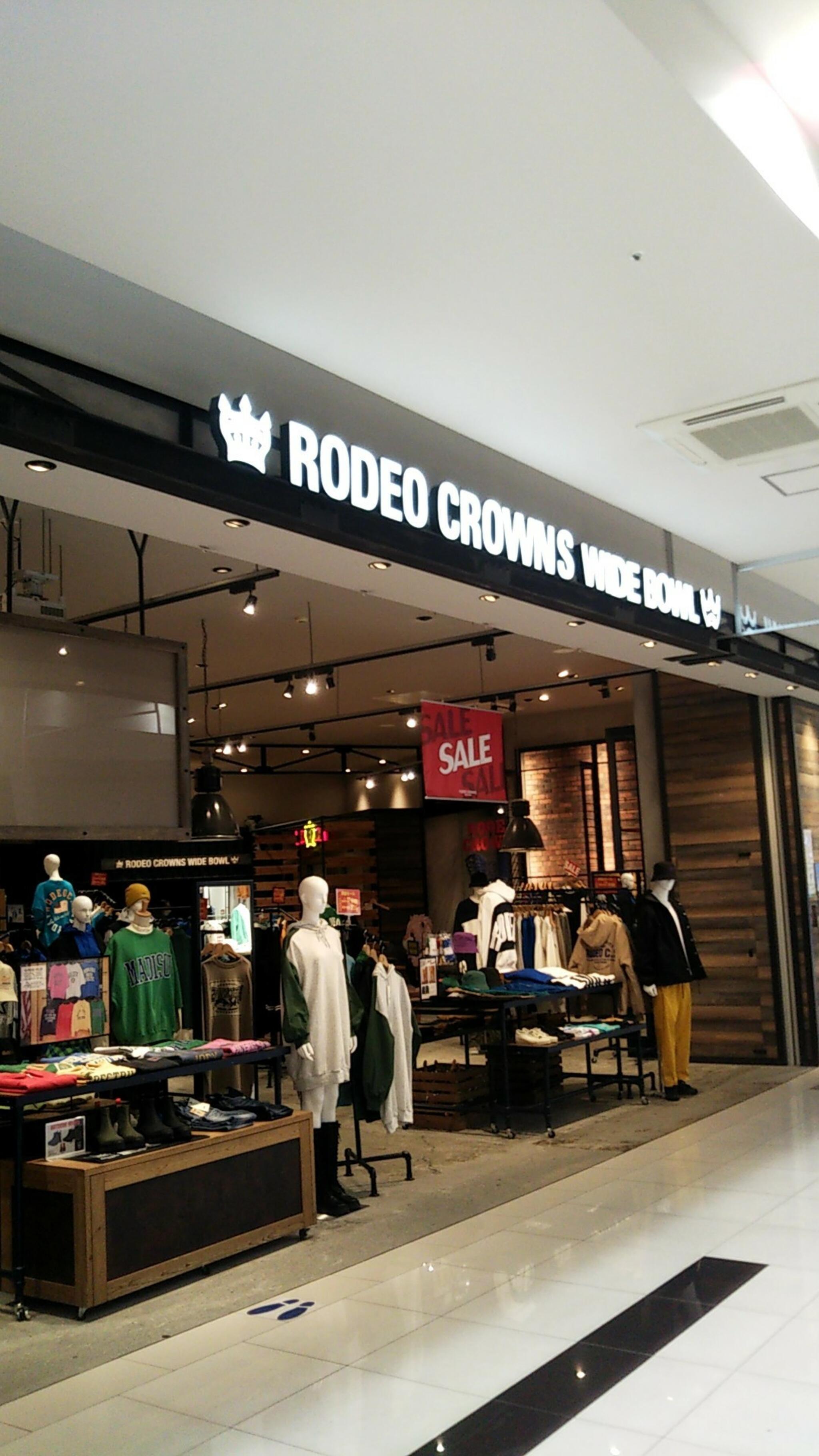 RODEO CROWNS WIDE BOWL イオンレイクタウンkaze店 - 越谷市レイク 