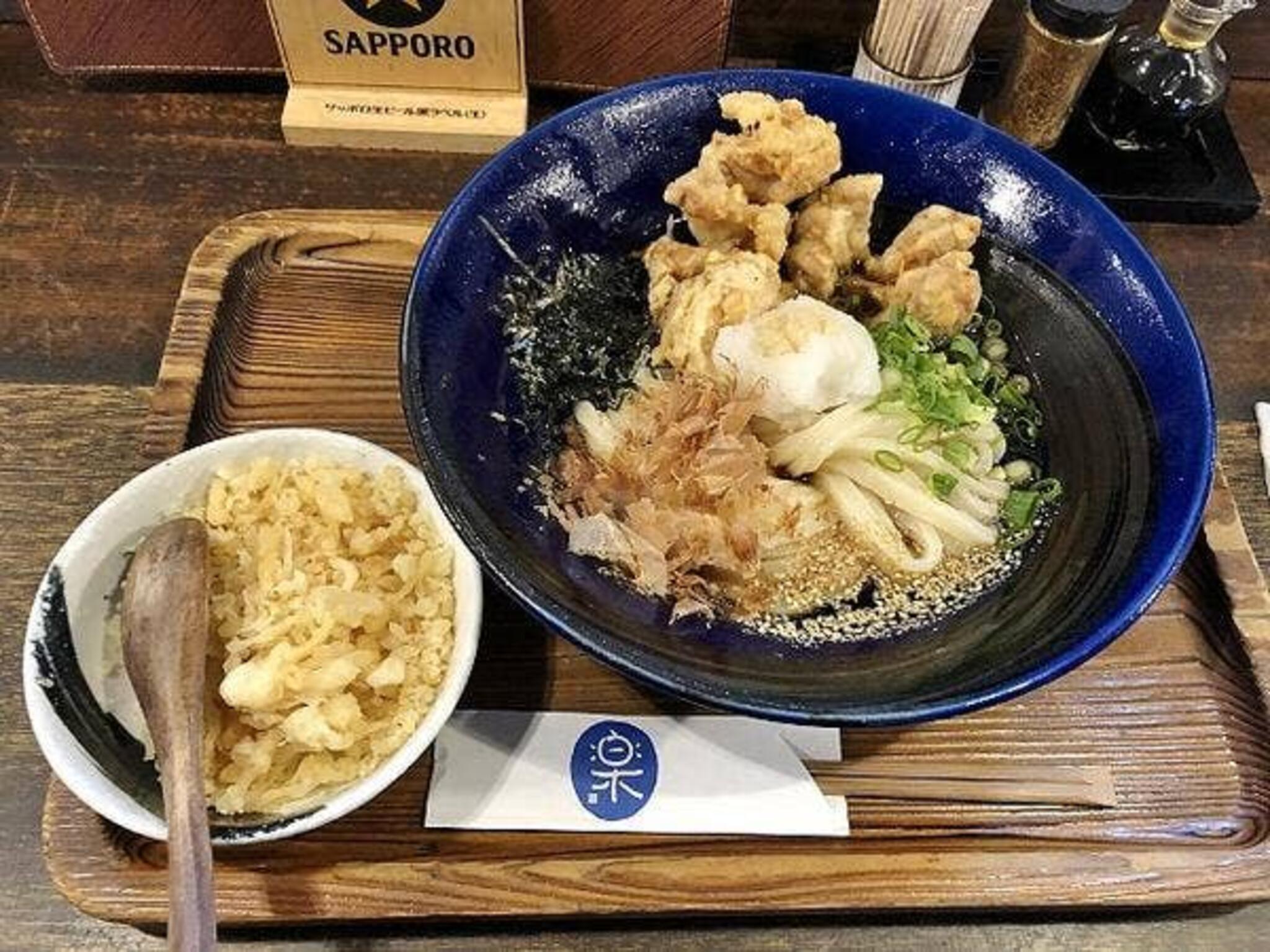 釜あげうどん 楽>