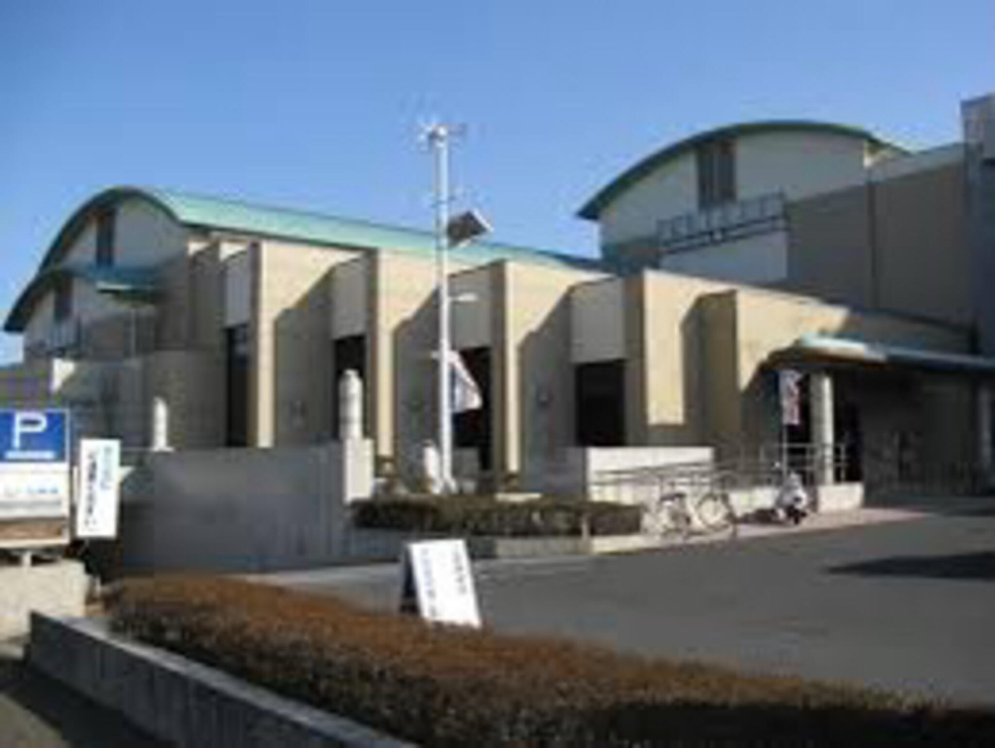 延岡市立図書館の代表写真1