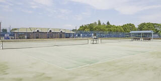 しらこばと運動公園テニスコートのクチコミ写真1