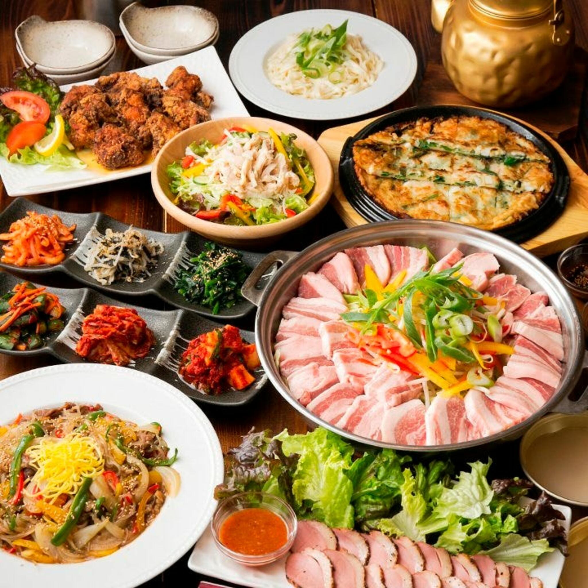 隠れ家個室 韓国料理 Diningの代表写真9
