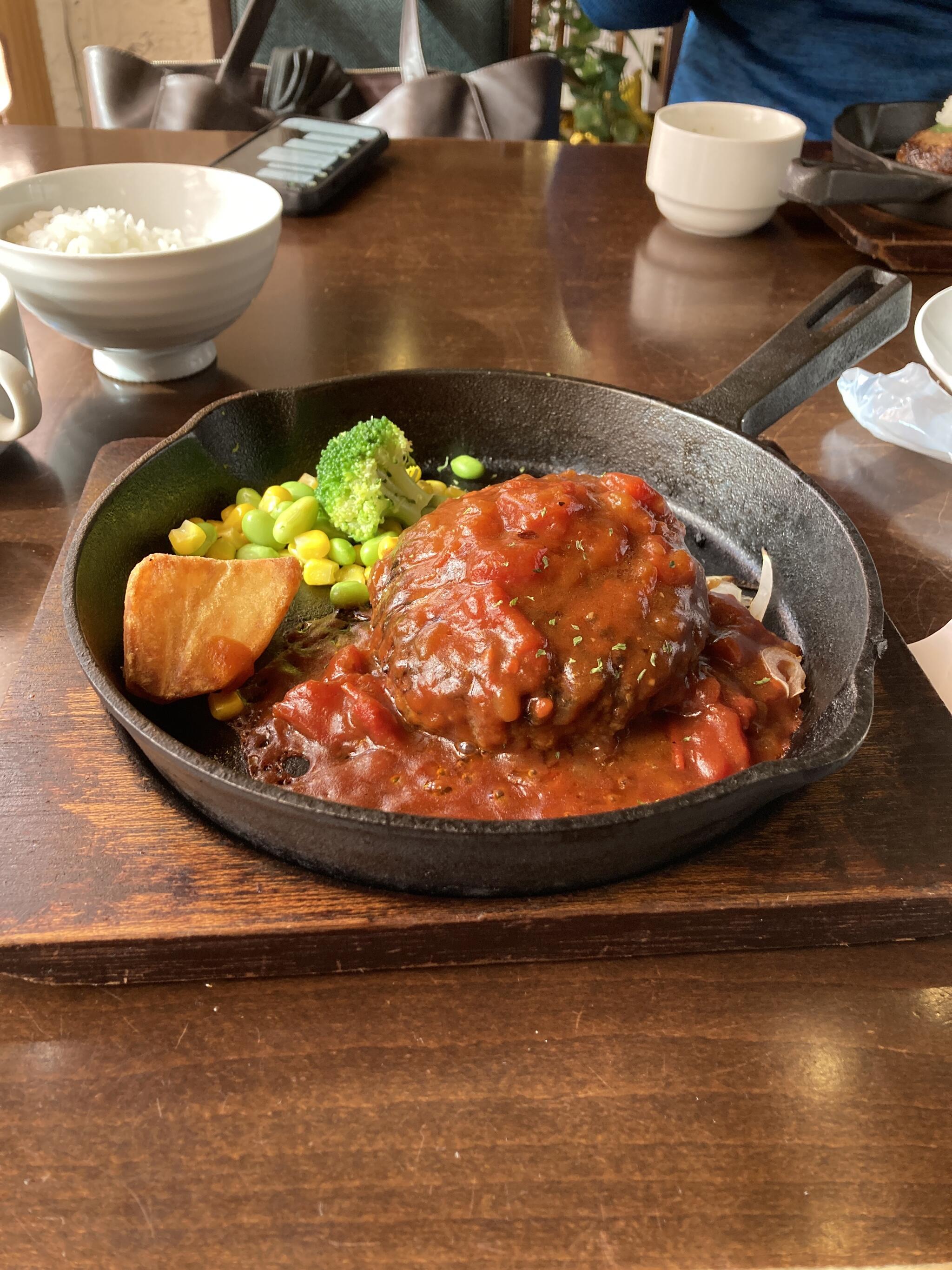 近江牛ステーキとがぶ飲みワイン 肉バルモダンミール 大津店の代表写真7