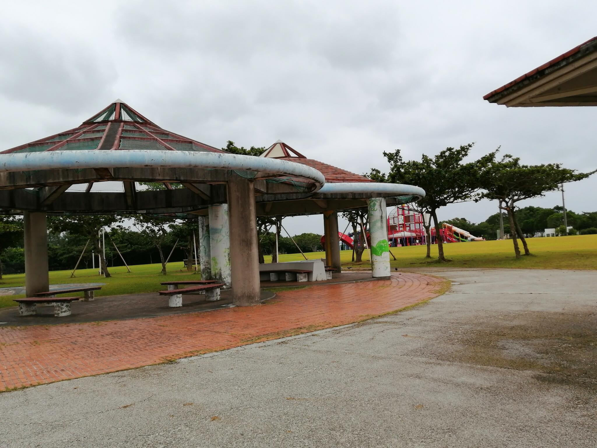 沖縄県総合運動公園多目的広場の代表写真1