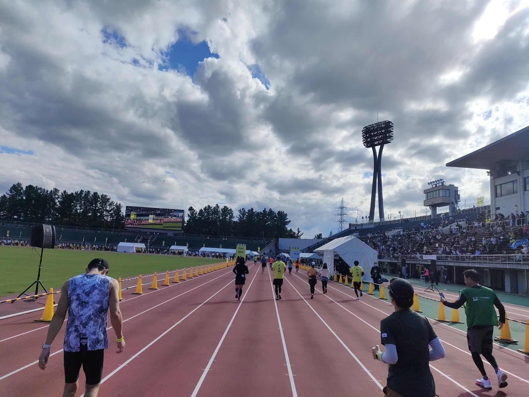 石川県西部緑地公園陸上競技場の代表写真6